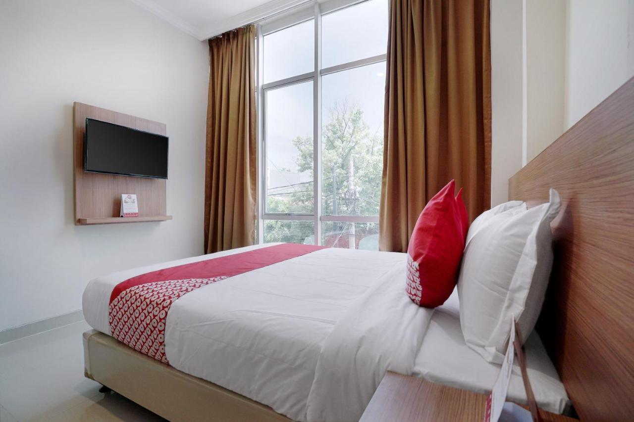 ג'קרטה Oyo 415 The Kartini 8 Residence מראה חיצוני תמונה