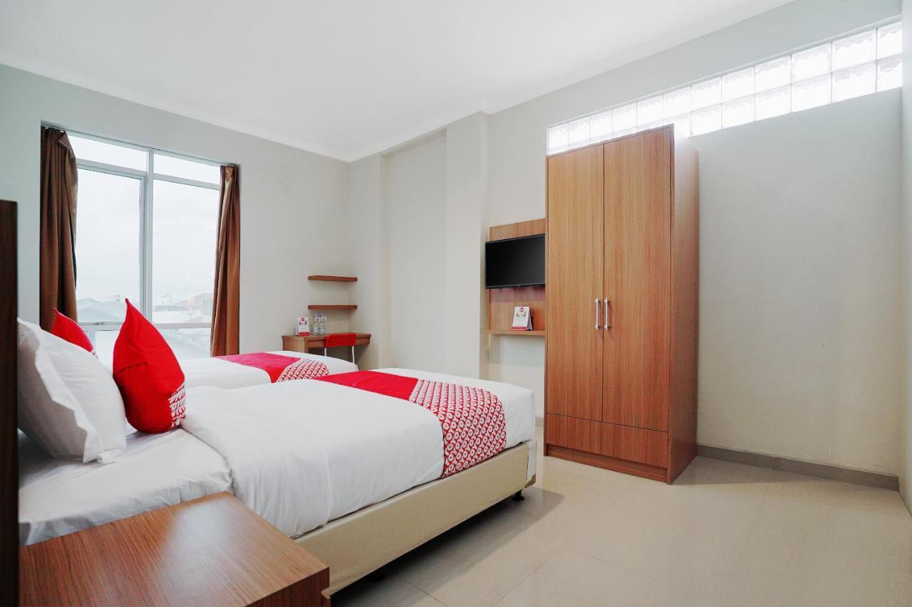 ג'קרטה Oyo 415 The Kartini 8 Residence מראה חיצוני תמונה