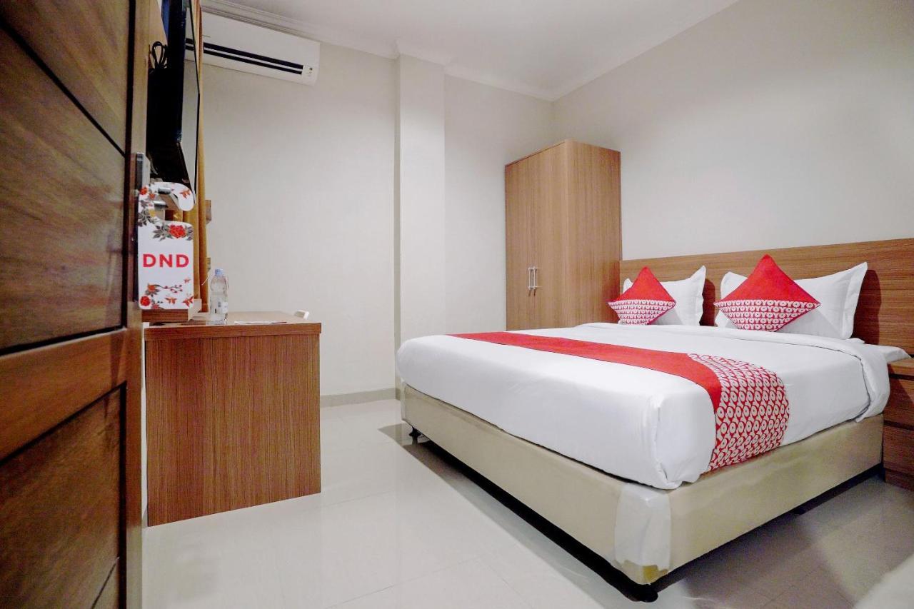 ג'קרטה Oyo 415 The Kartini 8 Residence מראה חיצוני תמונה