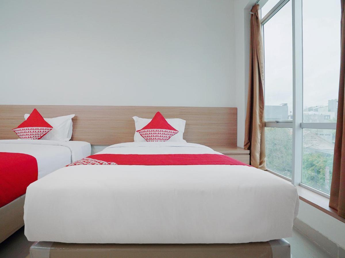 ג'קרטה Oyo 415 The Kartini 8 Residence מראה חיצוני תמונה