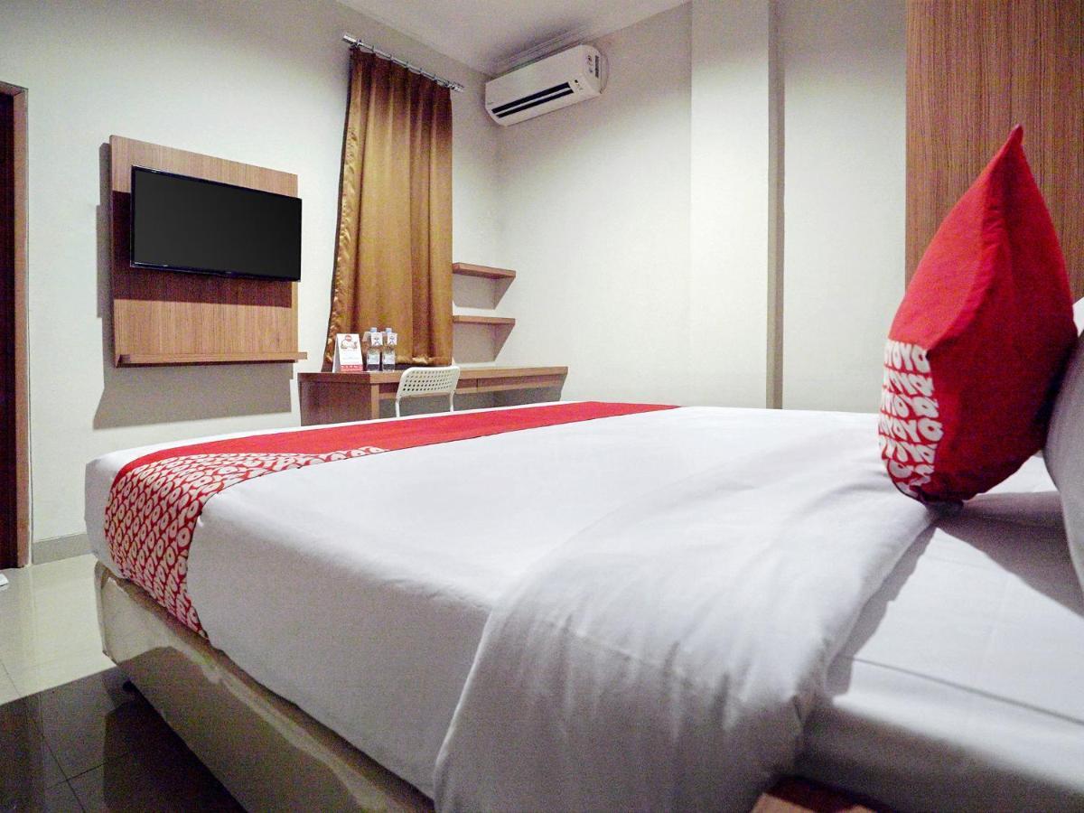 ג'קרטה Oyo 415 The Kartini 8 Residence מראה חיצוני תמונה