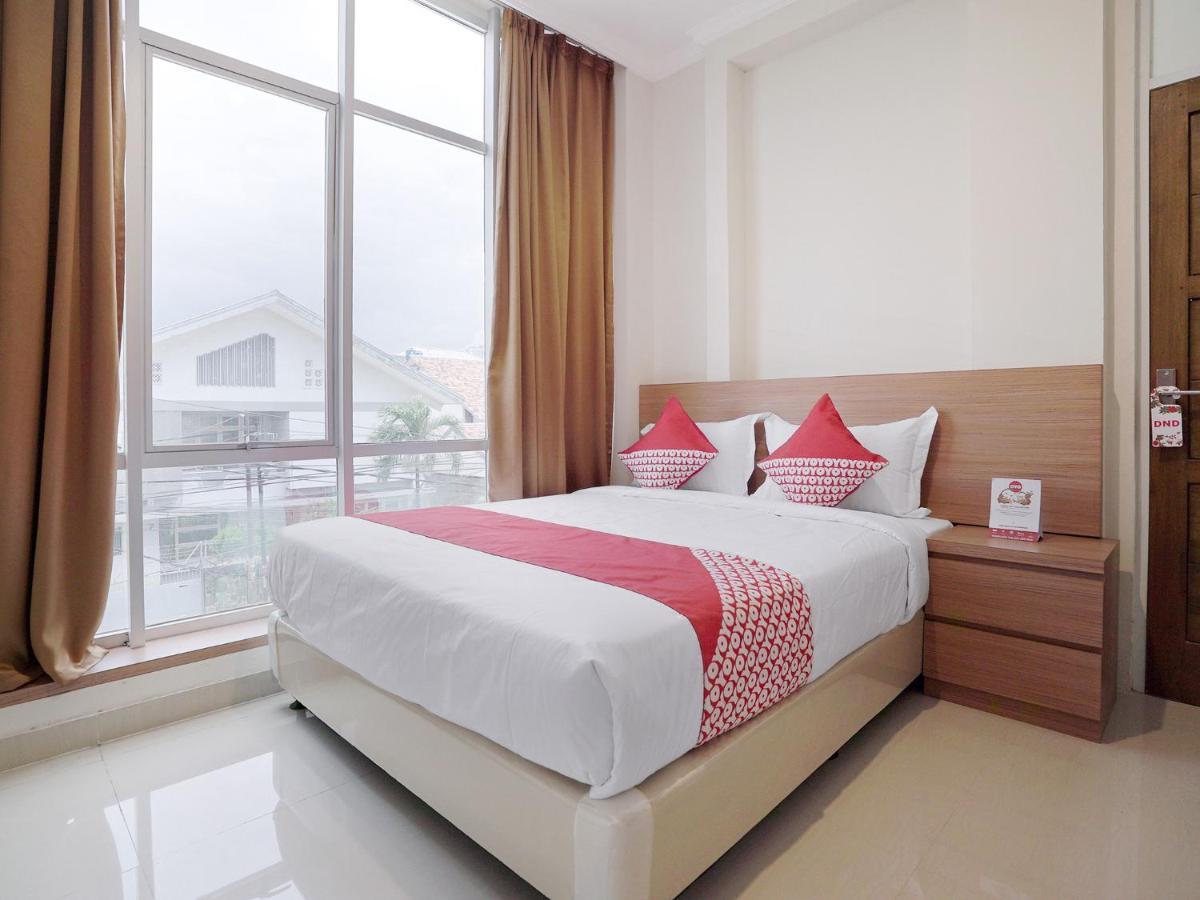 ג'קרטה Oyo 415 The Kartini 8 Residence מראה חיצוני תמונה