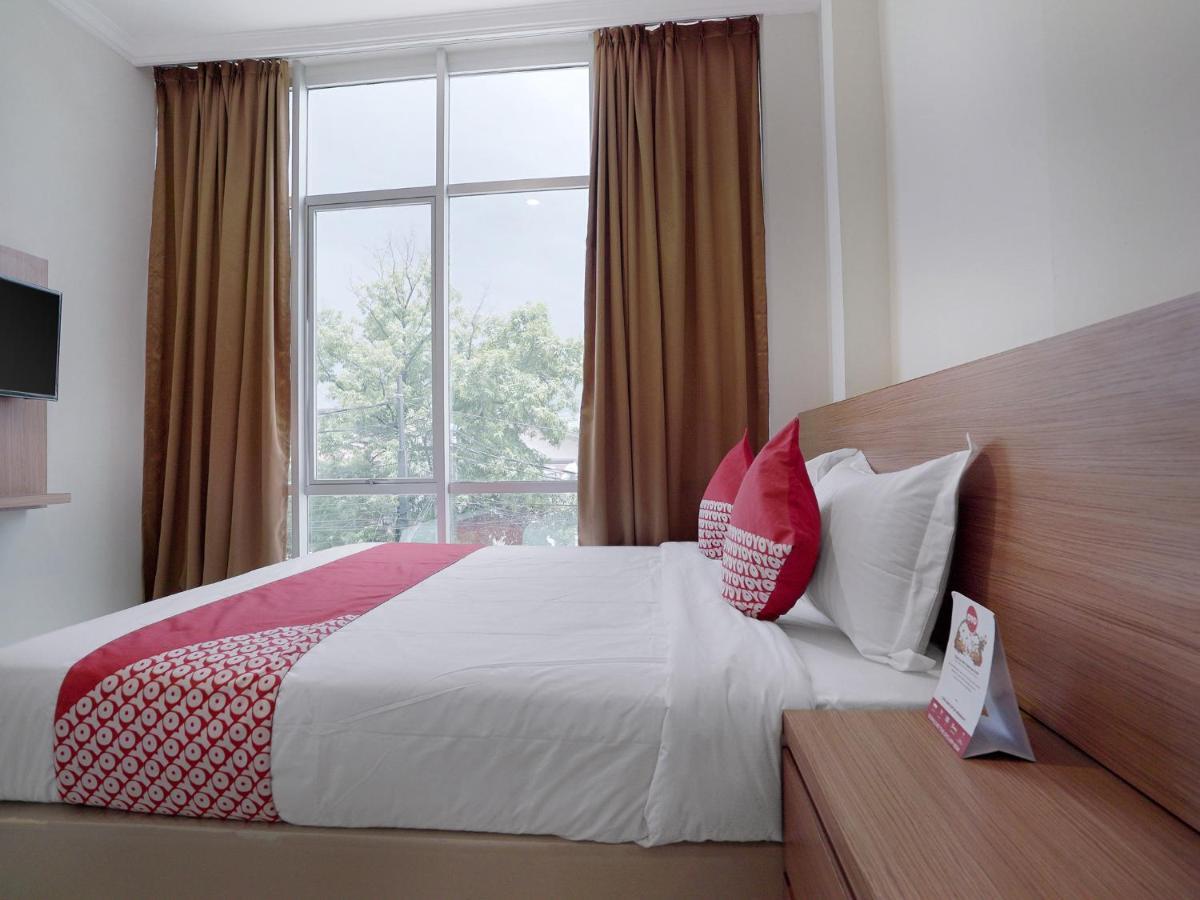 ג'קרטה Oyo 415 The Kartini 8 Residence מראה חיצוני תמונה