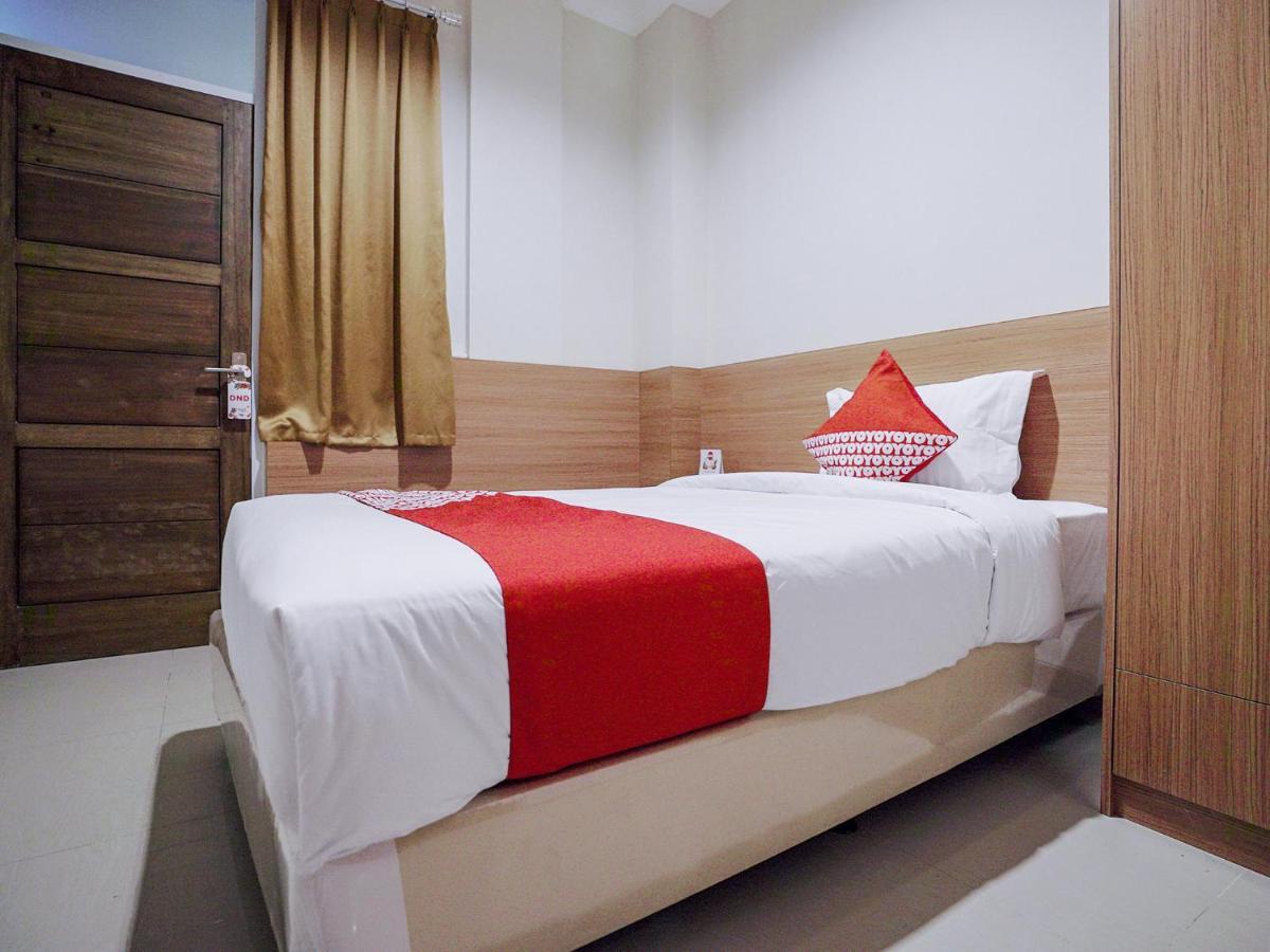 ג'קרטה Oyo 415 The Kartini 8 Residence מראה חיצוני תמונה